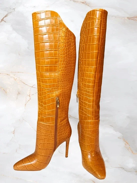 Vince Camuto Fenindy Knee High Stiletto Boots Tawny Birch 5.5 - Picture 1 of 8